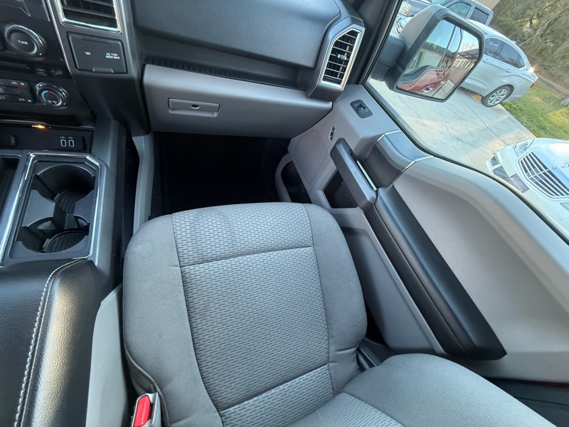 Ford F-150 4WD SuperCab 145" XLT 2016