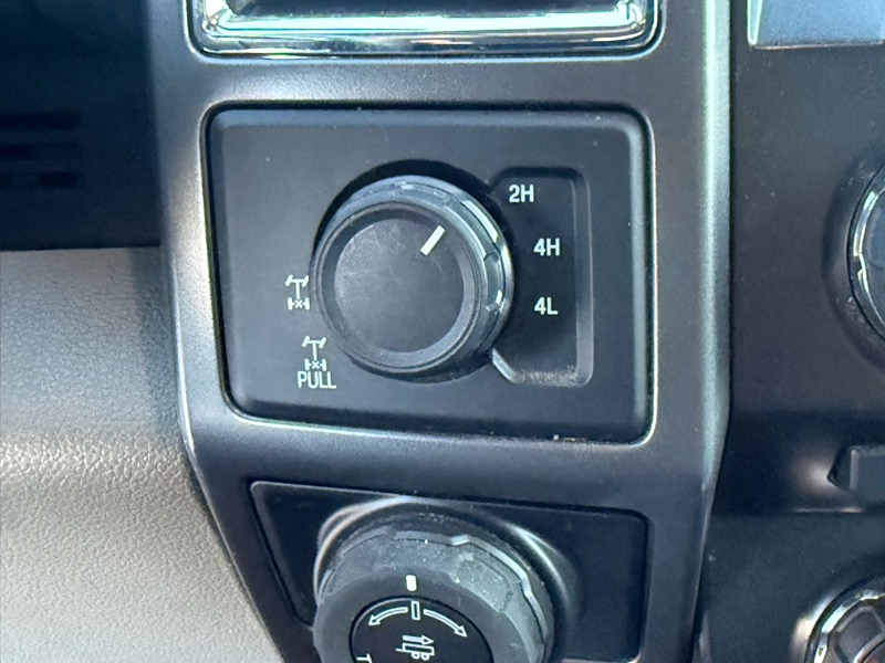 Ford F-150 4WD SuperCab 145" XLT 2016