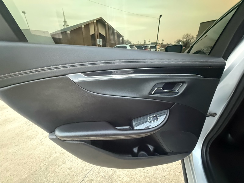 Chevrolet Impala LT 2019