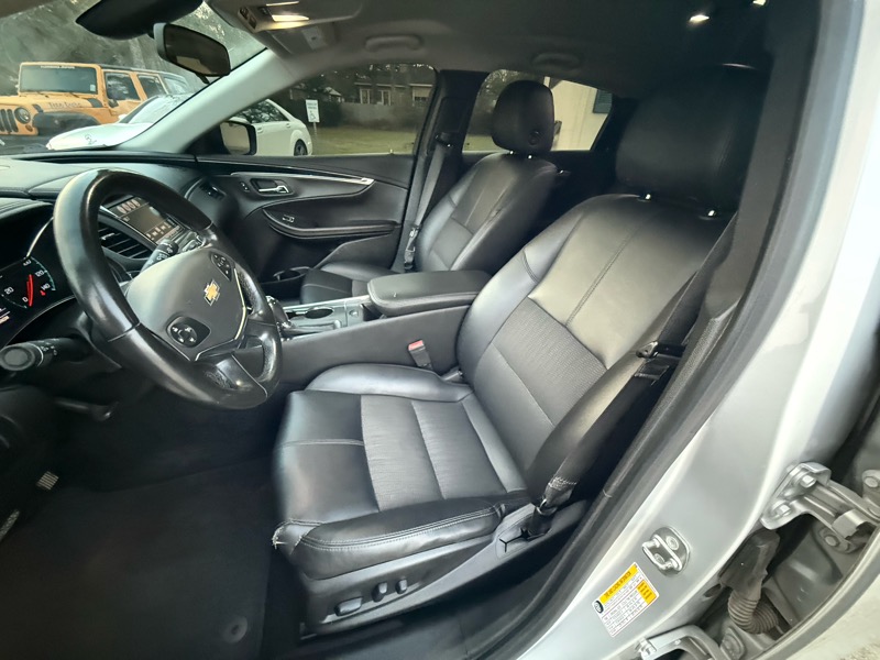 Chevrolet Impala LT 2019