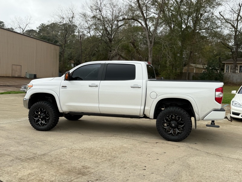 Toyota Tundra 1794 Edition Crew Max 4WD 5.7L V8 2018