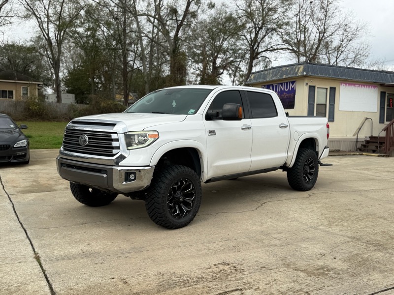 Toyota Tundra 1794 Edition Crew Max 4WD 5.7L V8 2018