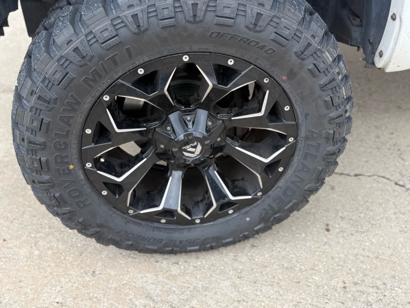 Toyota Tundra 1794 Edition Crew Max 4WD 5.7L V8 2018