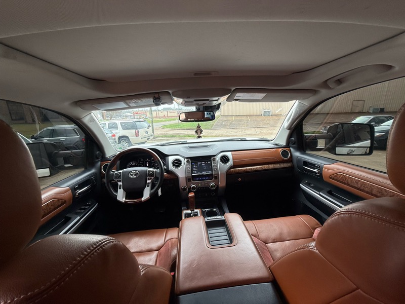 Toyota Tundra 1794 Edition Crew Max 4WD 5.7L V8 2018