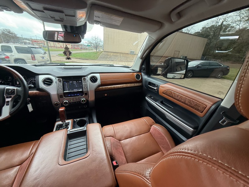 Toyota Tundra 1794 Edition Crew Max 4WD 5.7L V8 2018