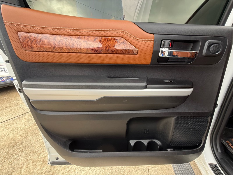 Toyota Tundra 1794 Edition Crew Max 4WD 5.7L V8 2018