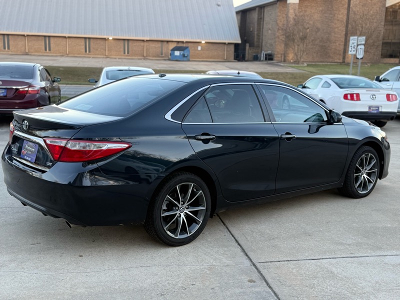Toyota Camry XLE 2016