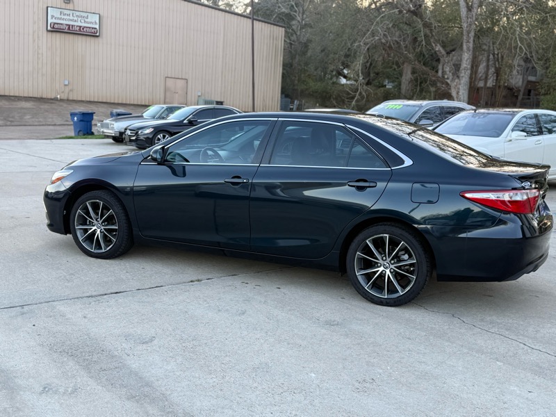 Toyota Camry XLE 2016