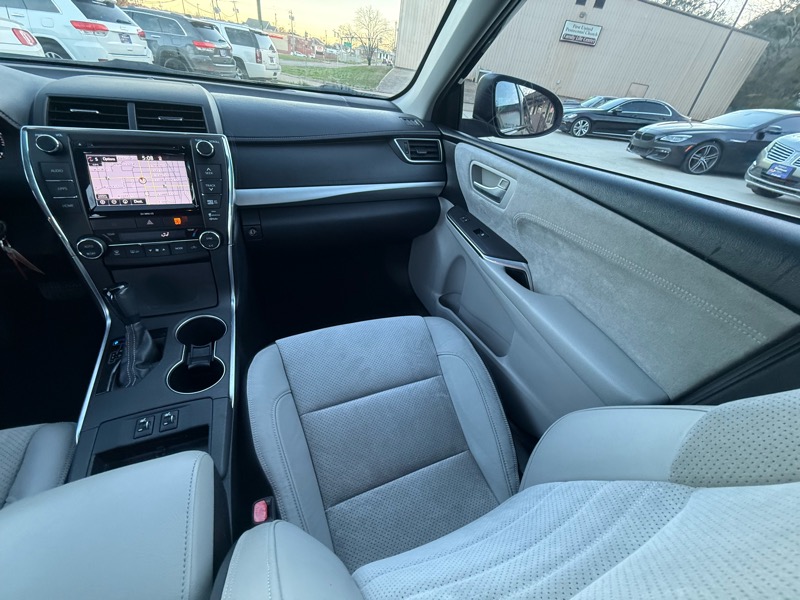 Toyota Camry XLE 2016