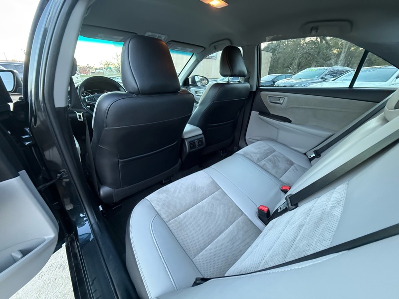 Toyota Camry XLE 2016