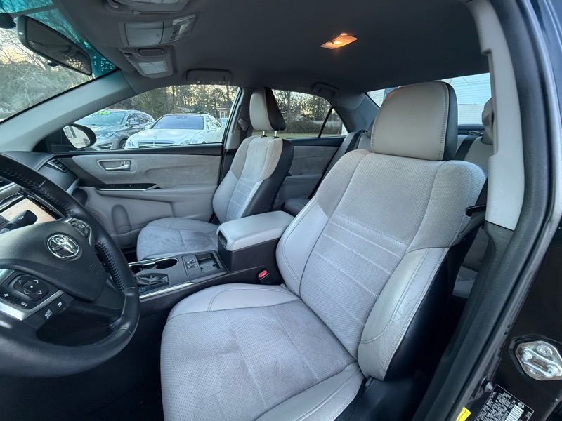 Toyota Camry XLE 2016