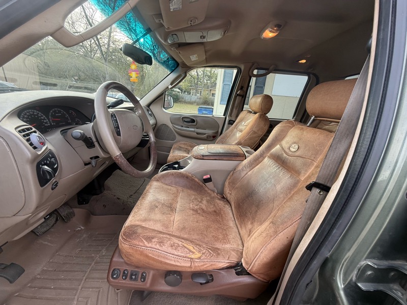 Ford F-150 King Ranch SuperCrew Short Bed 4WD 2002