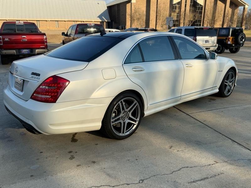 Mercedes-Benz S-Class S63 AMG 2012