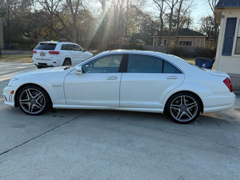 Mercedes-Benz S-Class S63 AMG 2012