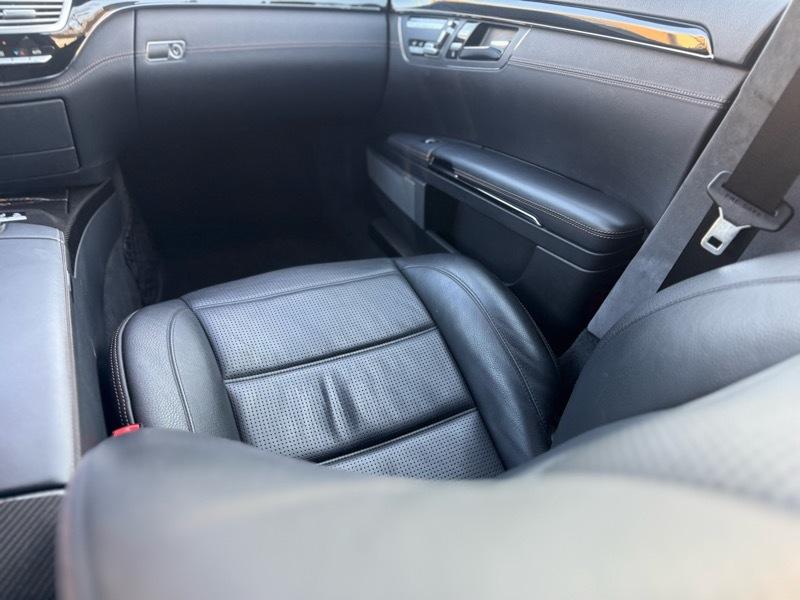 Mercedes-Benz S-Class S63 AMG 2012