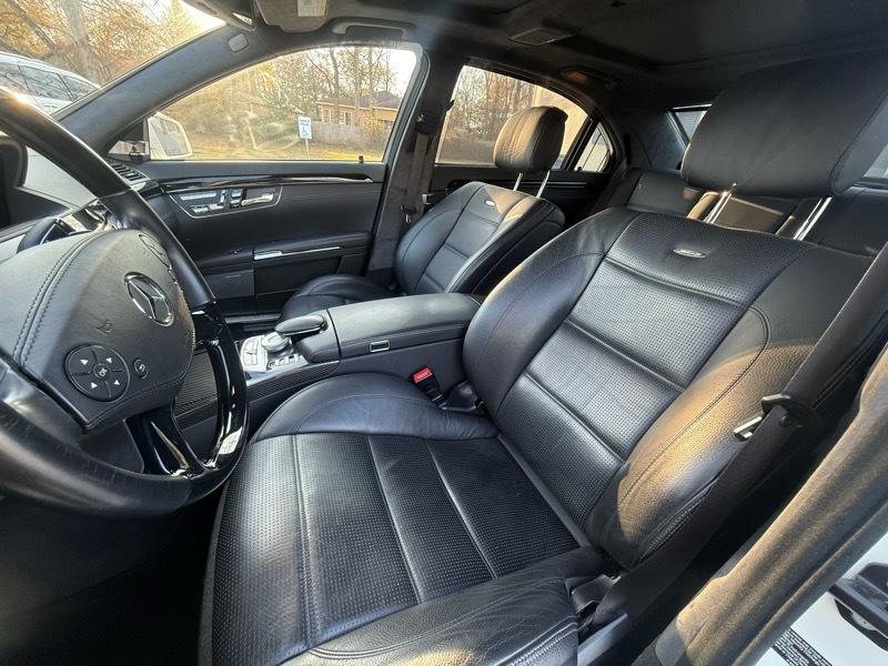 Mercedes-Benz S-Class S63 AMG 2012