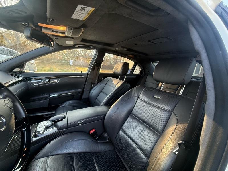 Mercedes-Benz S-Class S63 AMG 2012