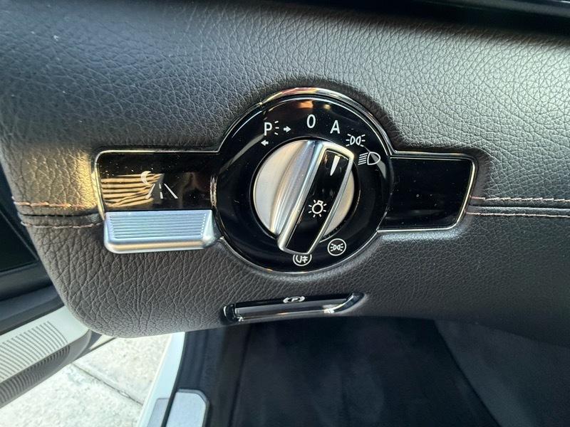 Mercedes-Benz S-Class S63 AMG 2012