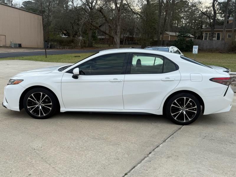 Toyota Camry LE 2018