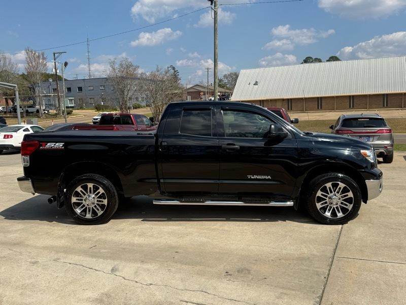 Toyota Tundra Tundra-Grade 4.6L Double Cab Long Bed 2WD 2012