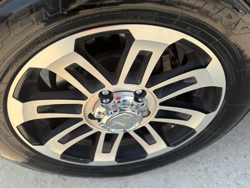 Toyota Tundra Tundra-Grade 4.6L Double Cab Long Bed 2WD 2012