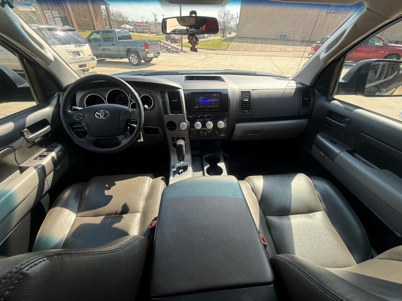 Toyota Tundra Tundra-Grade 4.6L Double Cab Long Bed 2WD 2012