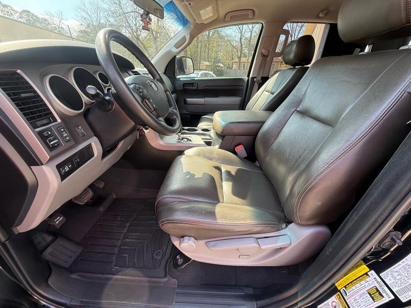 Toyota Tundra Tundra-Grade 4.6L Double Cab Long Bed 2WD 2012