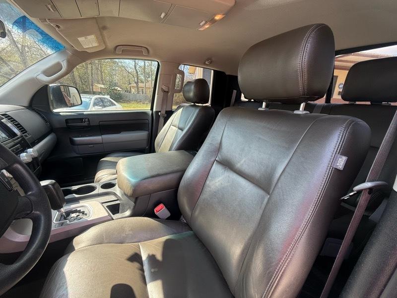 Toyota Tundra Tundra-Grade 4.6L Double Cab Long Bed 2WD 2012