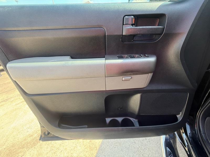 Toyota Tundra Tundra-Grade 4.6L Double Cab Long Bed 2WD 2012