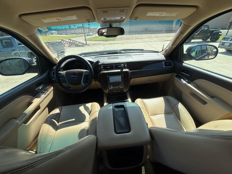 GMC Sierra 2500HD Denali Crew Cab 4WD 2014