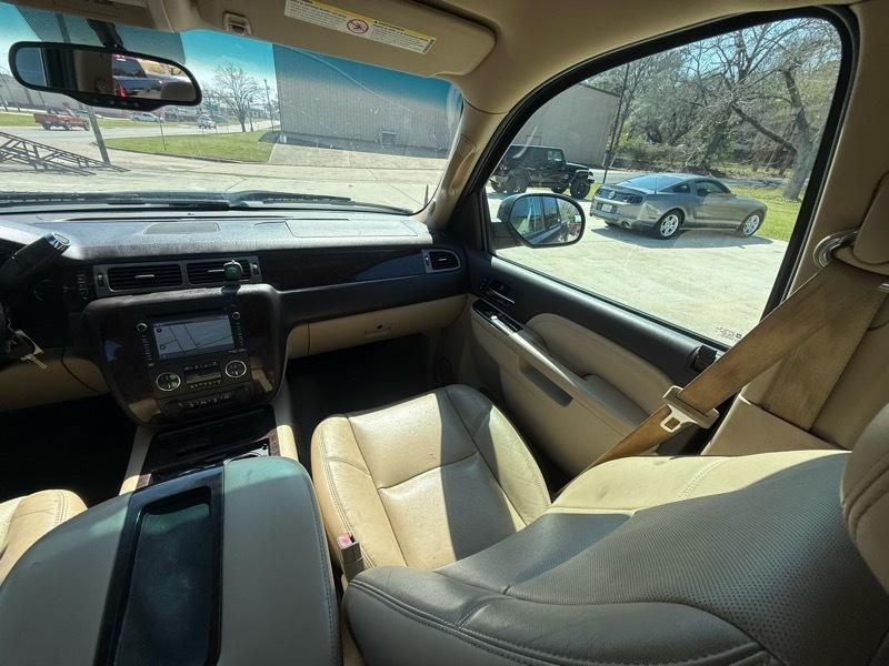 GMC Sierra 2500HD Denali Crew Cab 4WD 2014