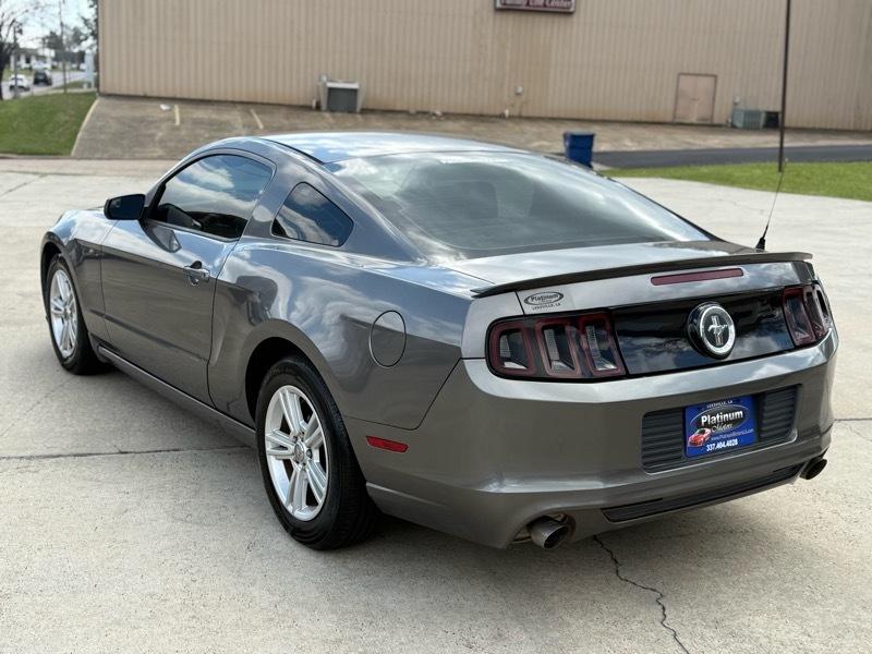 Ford Mustang V6 Coupe 2014