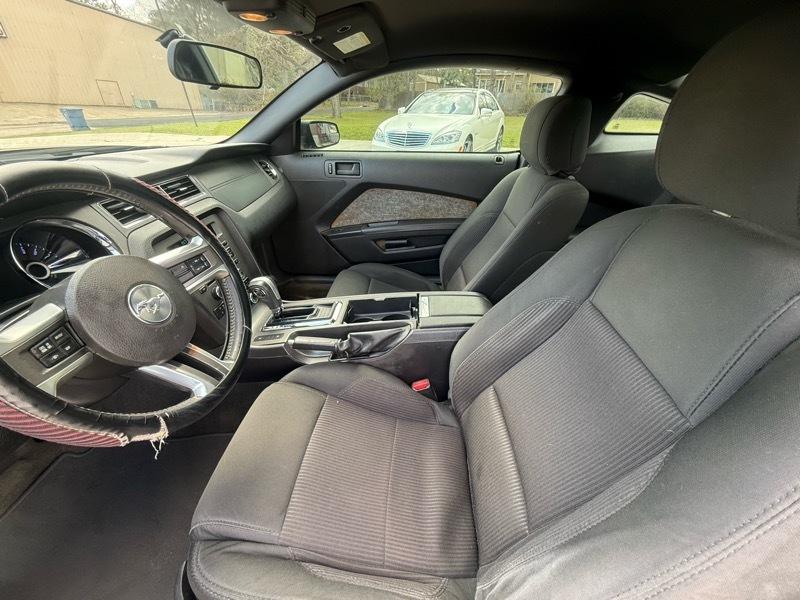 Ford Mustang V6 Coupe 2014