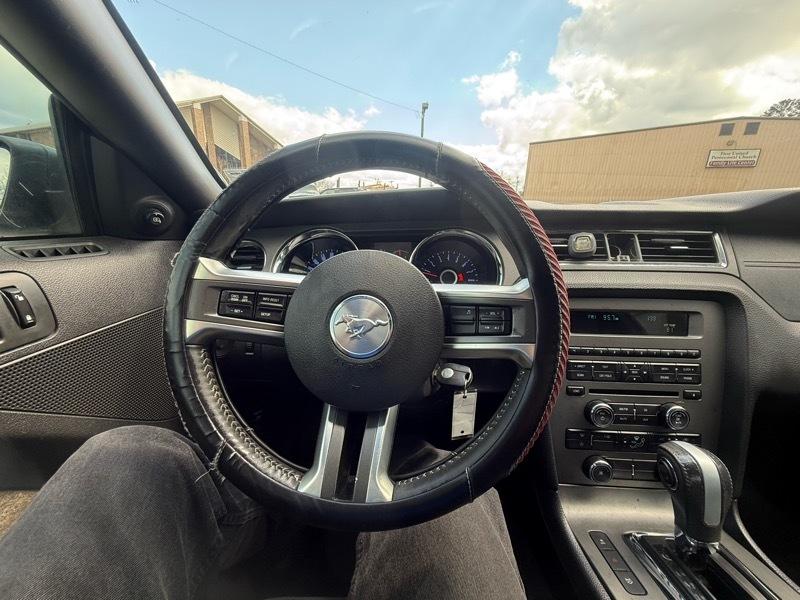 Ford Mustang V6 Coupe 2014