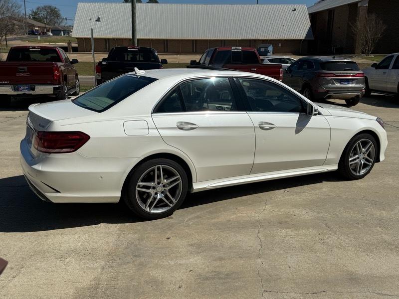 Mercedes-Benz E-Class E550 Sedan 4MATIC 2014