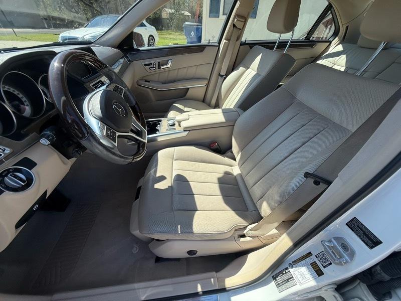 Mercedes-Benz E-Class E550 Sedan 4MATIC 2014