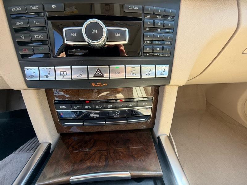 Mercedes-Benz E-Class E550 Sedan 4MATIC 2014