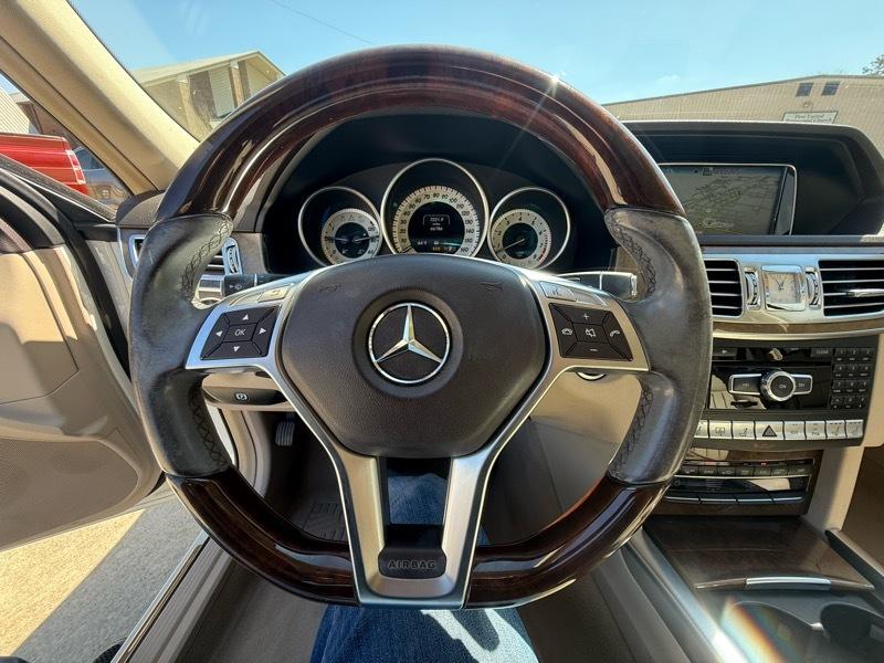 Mercedes-Benz E-Class E550 Sedan 4MATIC 2014