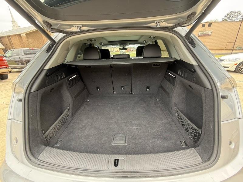 Audi Q5 2.0T Premium Plus quattro 2018