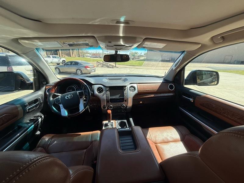 Toyota Tundra 1794 Edition CrewMax 4WD 5.7L FFV 2017