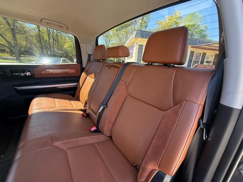 Toyota Tundra 1794 Edition CrewMax 4WD 5.7L FFV 2017