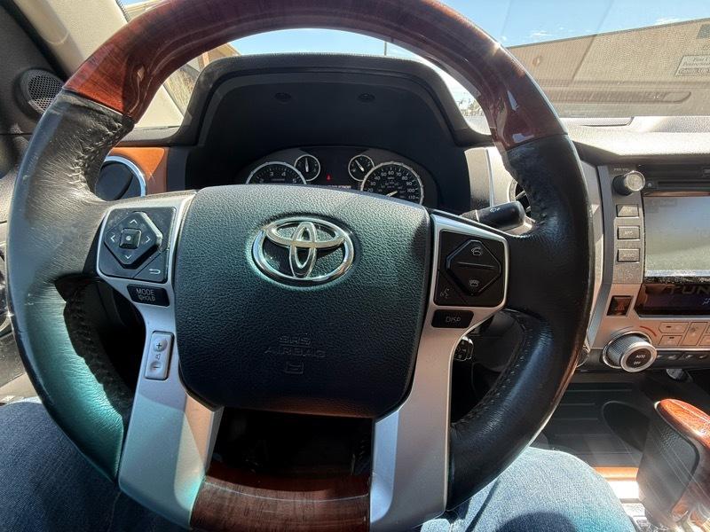 Toyota Tundra 1794 Edition CrewMax 4WD 5.7L FFV 2017