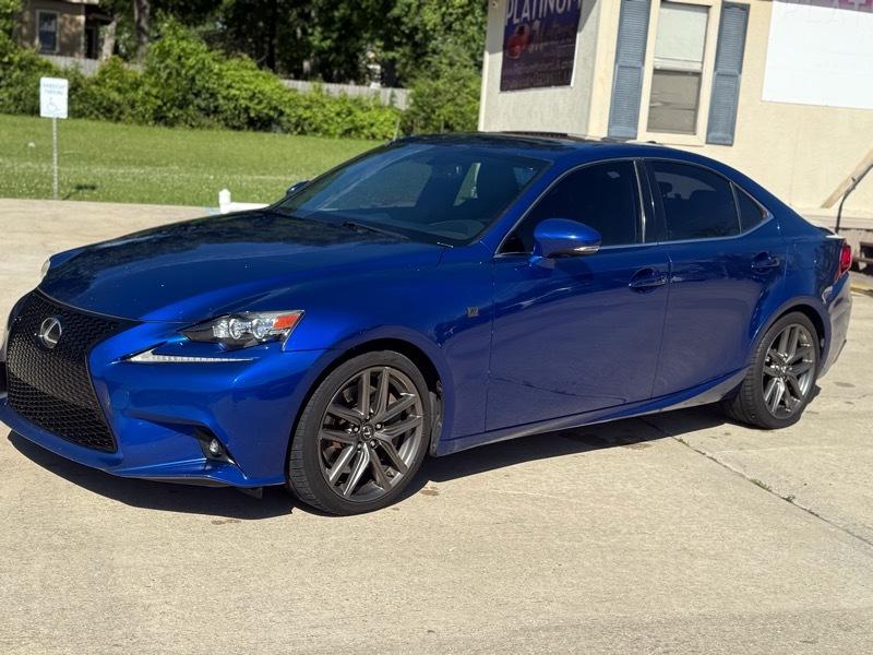 Lexus IS 200t 2016