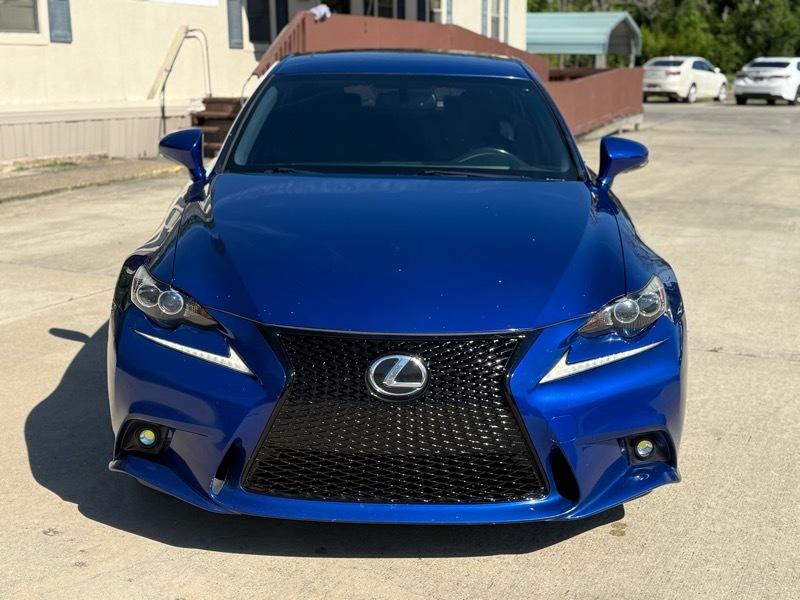 Lexus IS 200t 2016