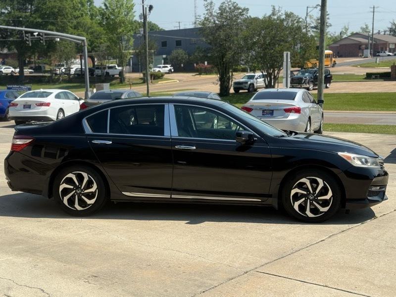 Honda Accord EX-L Sedan V6 CVT w/ Honda Sensing 6-Spd AT 2016