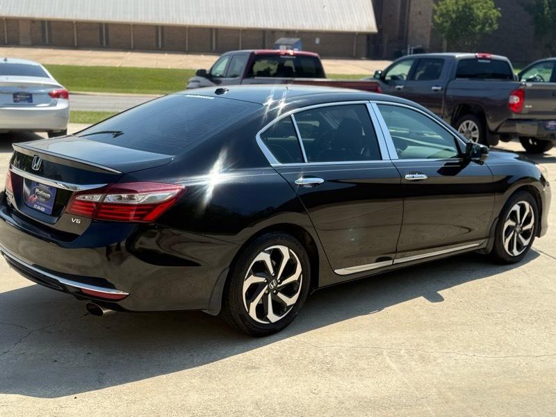 Honda Accord EX-L Sedan V6 CVT w/ Honda Sensing 6-Spd AT 2016