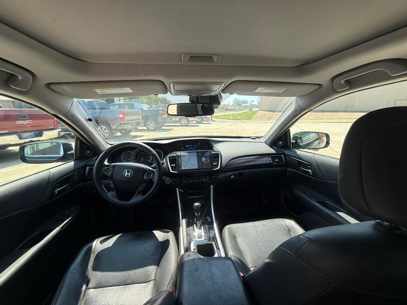 Honda Accord EX-L Sedan V6 CVT w/ Honda Sensing 6-Spd AT 2016