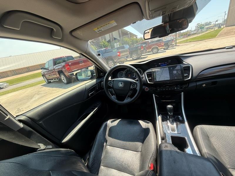 Honda Accord EX-L Sedan V6 CVT w/ Honda Sensing 6-Spd AT 2016