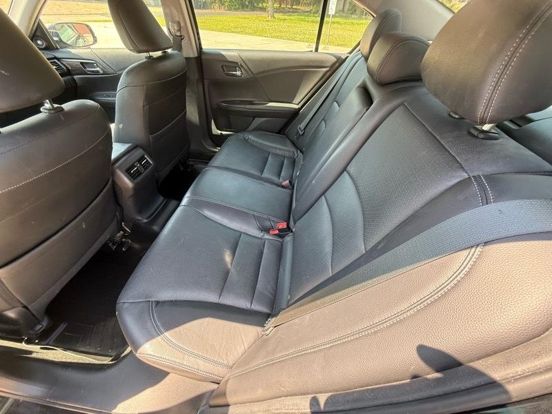 Honda Accord EX-L Sedan V6 CVT w/ Honda Sensing 6-Spd AT 2016