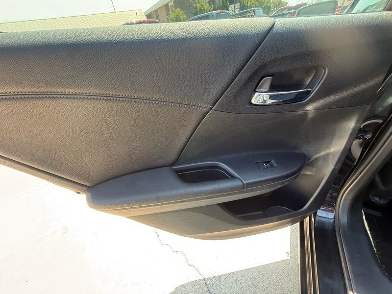 Honda Accord EX-L Sedan V6 CVT w/ Honda Sensing 6-Spd AT 2016